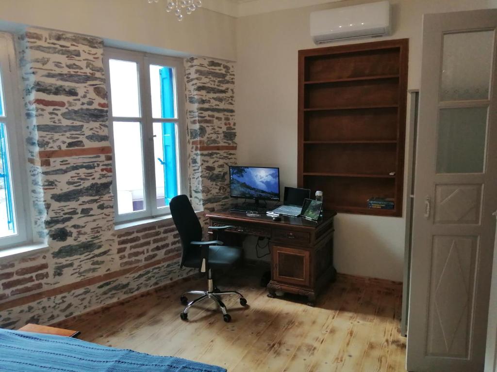 Plomari Nomad House Picture